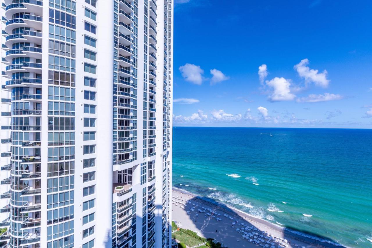 Trump Intl 2 Bedroom Apartment 1600 Sf Ocean And Bay View With Terrace Miami Beach Exterior photo